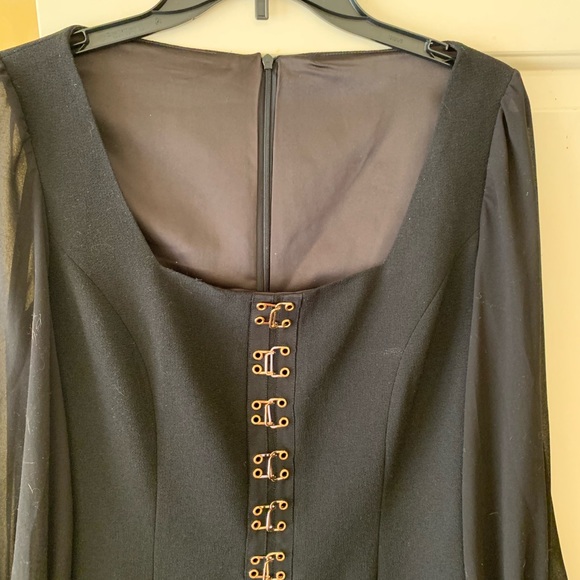 Dress - Picture 8 of 8